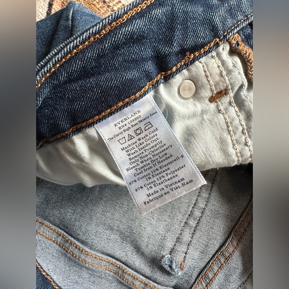 Everlane Curvy High Rise Skinny Jean | 26 crop - Picture 4 of 8